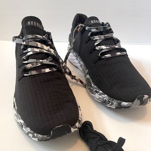 NoBull Men’s Ripstop Runners. Size 11.5. Black with Wild pattern sole